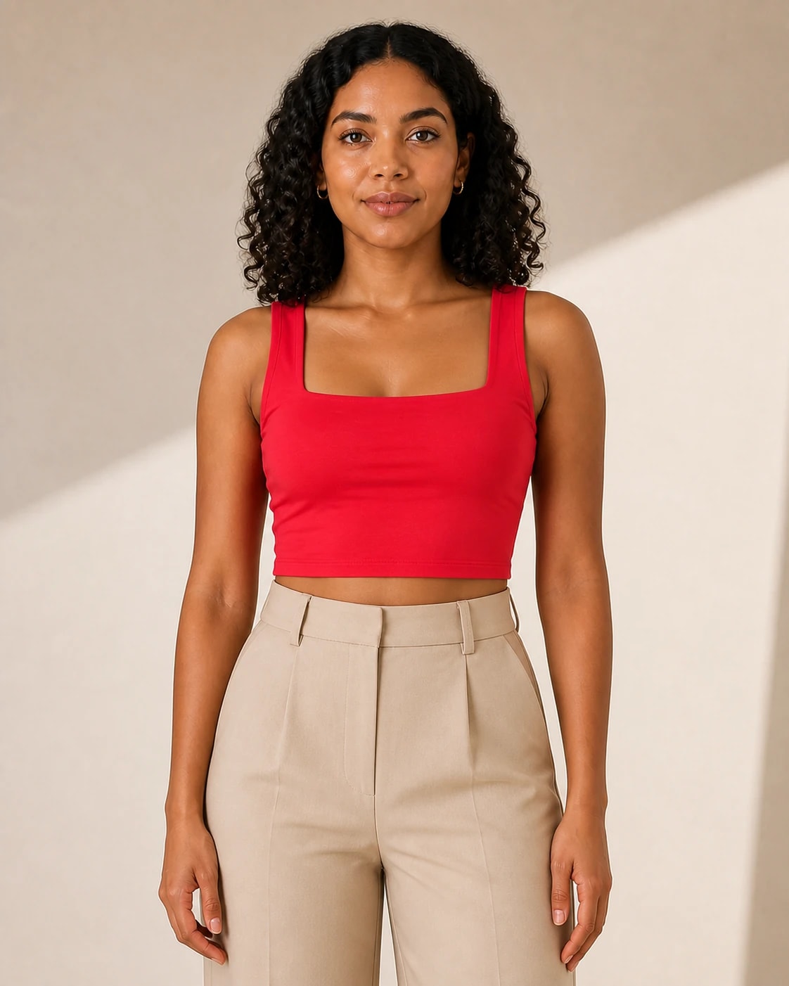 Top crop escote cuadrado, color Rojo, vista frontal